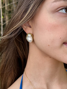 The Celeste Pearl Earrings